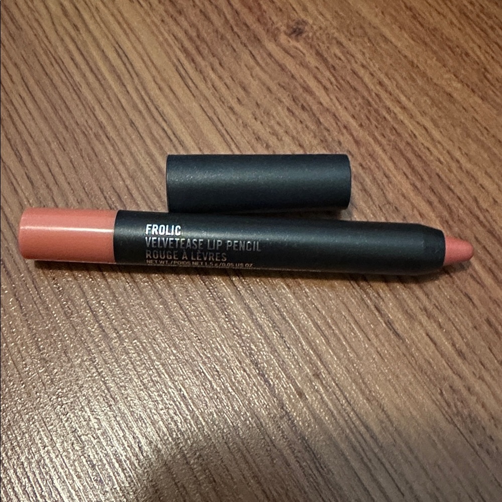 Frolic Velvetese Lip Pencil - NEW AND UNUSED